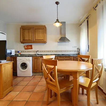 With One Bedroom In With Wonderful Mountain View Terrace And Wifi Appartement